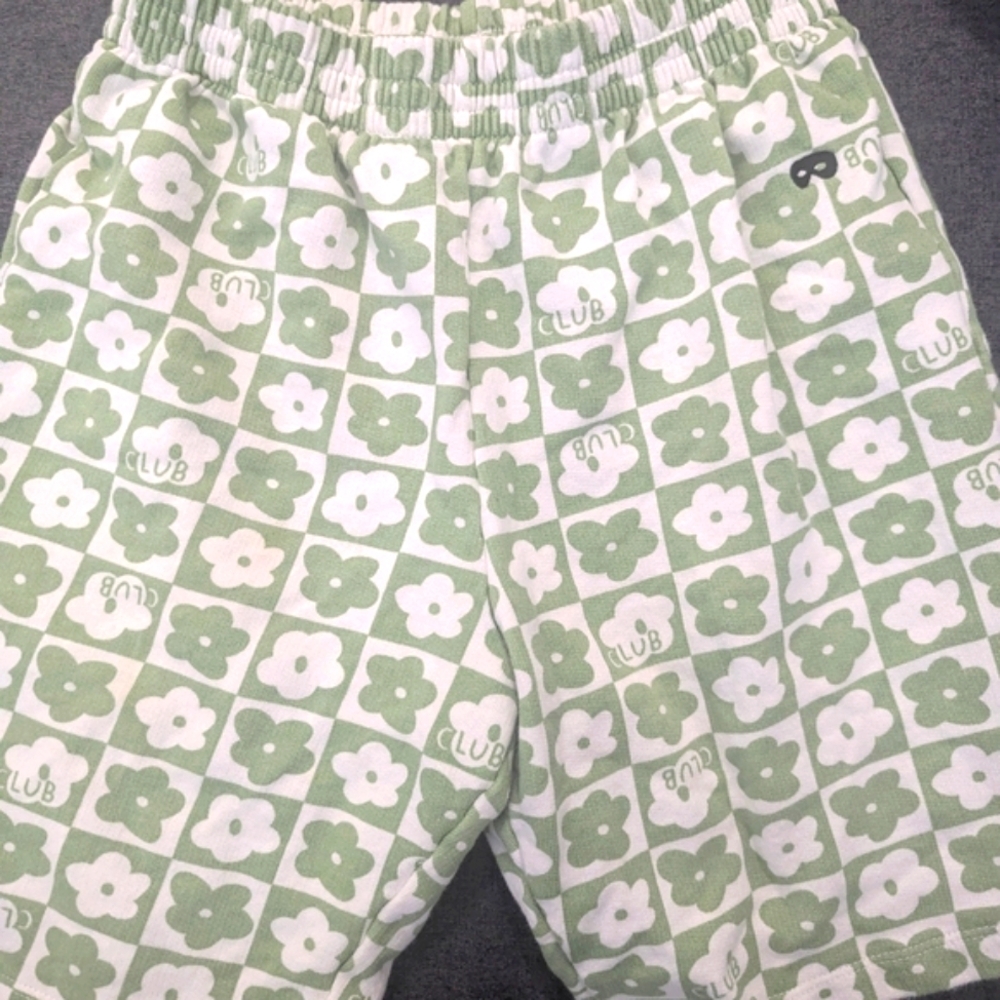 Beau Loves Floral Shorts